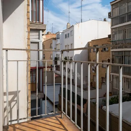 Loira Doce De Octubre, Sientete En Casa * Zaragoza
